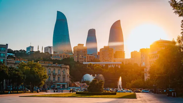 Best of Baku: City Tour & Old Town Walk