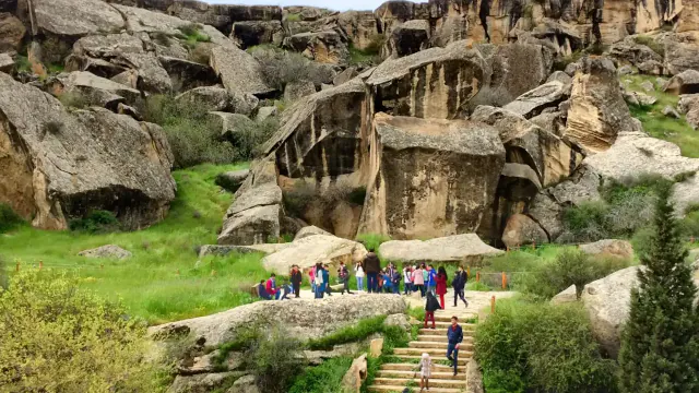 Gobustan Rock Art & Museum Tour