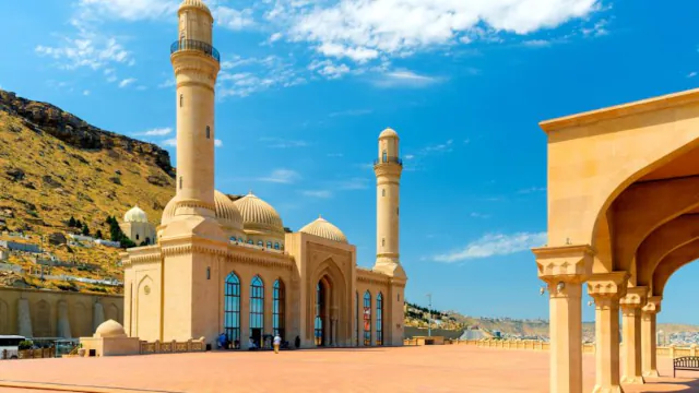 Islamic Heritage of Baku & Absheron