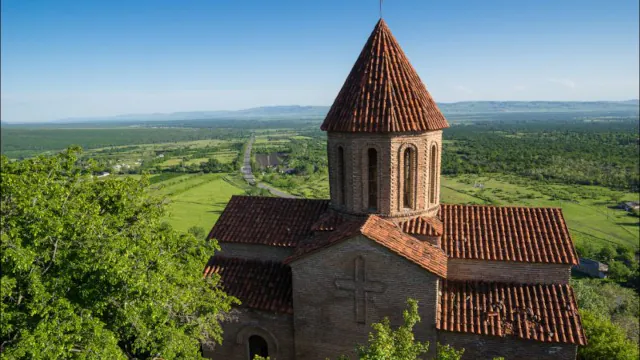 2-Day Sheki & Gakh Tour