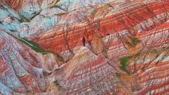 Candy Cane Mountains Tour – Khizi, Azerbaijan