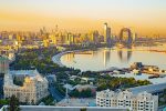 когда лучше ехать в Баку